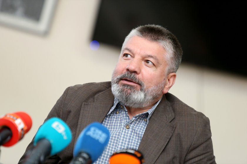 Юрий Кучев: Дисциплинарната комисия не може да се самосезира за бомбичката