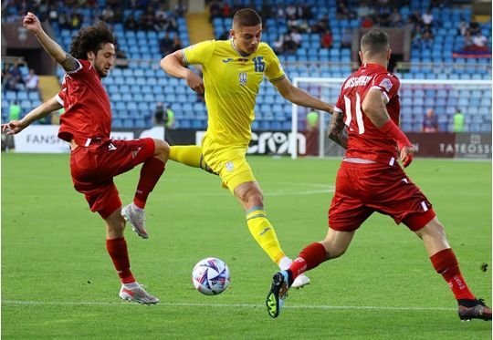 Новият офанзивен футболист на ЦСКА Жираир Шагоян изигра 30 минути