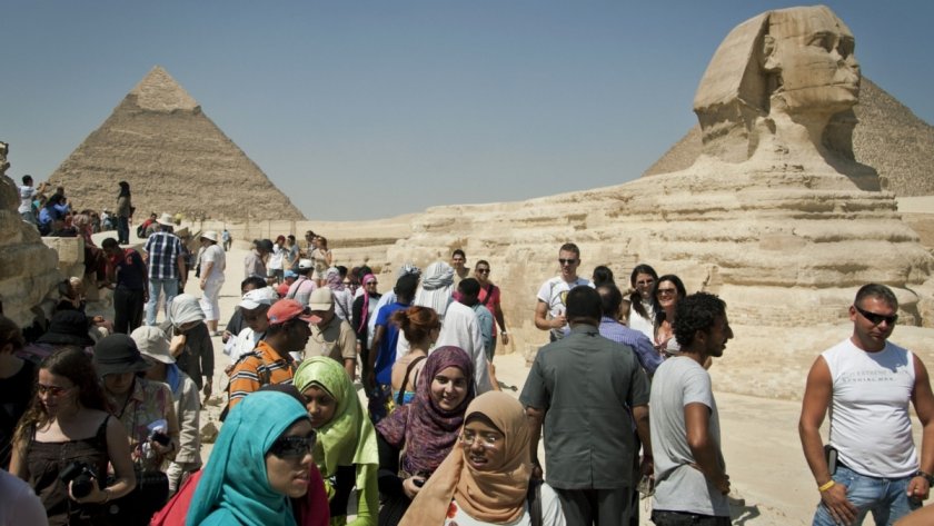 Общо 4,9 милиона туристи са посетили Египет през първата половина