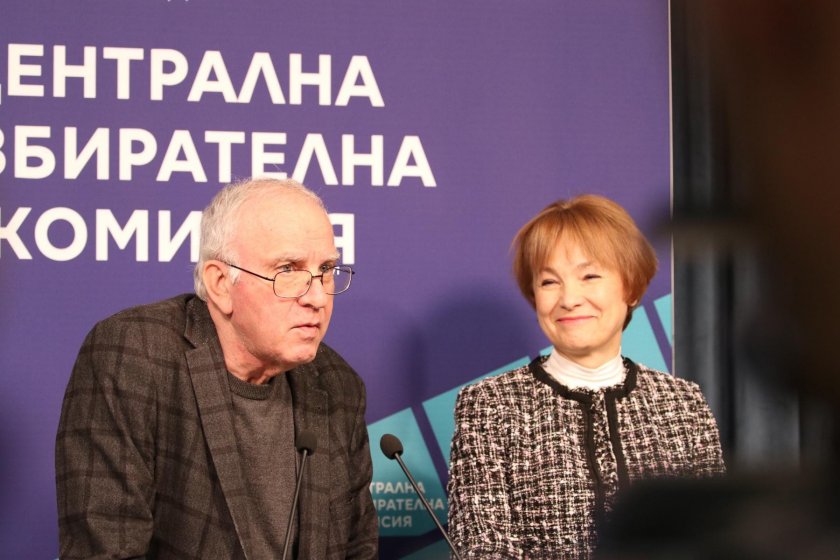 11 013 машини ще се използват за предстоящите избори на