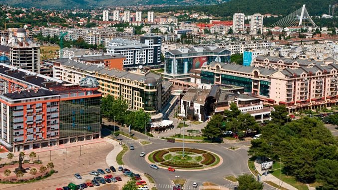 Черна гора гони 28 чужденци по шпионския скандал
