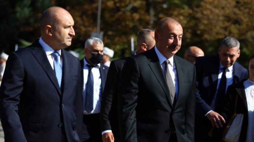 Илхам Алиев обеща повече азерски газ за България
