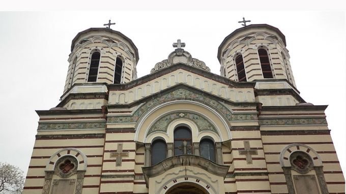 Инженер разкри: Металният покрив на храма "Св. Николай Софийски" е привлякъл мълниите 