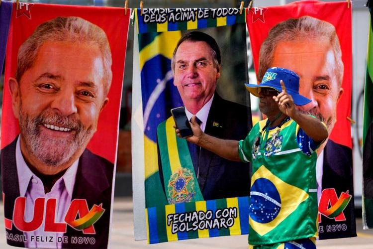 Бившият президент от левицата Луис Инасио Лула да Силва очаквано