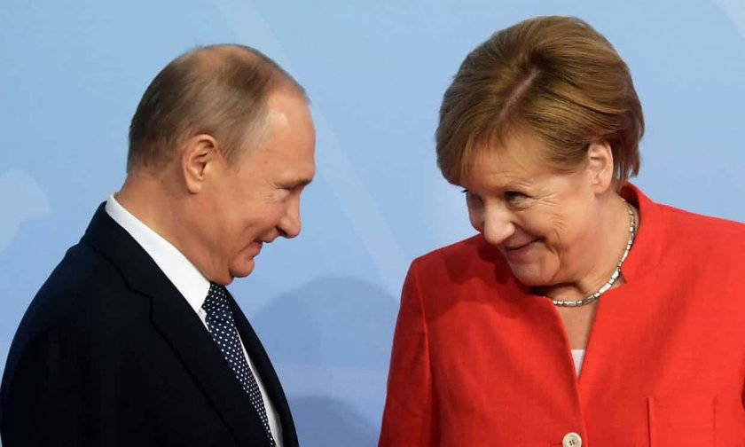 Меркел и Путин обсъждат транзита на газ през Украйна