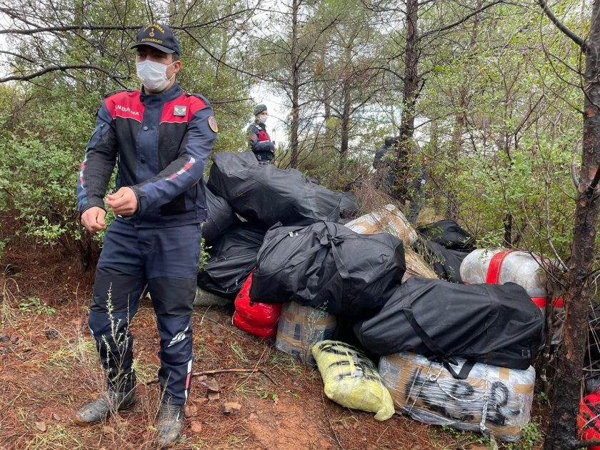 Полицията в окръг Адана (Южна Турция) иззе 144 килограма хашиш