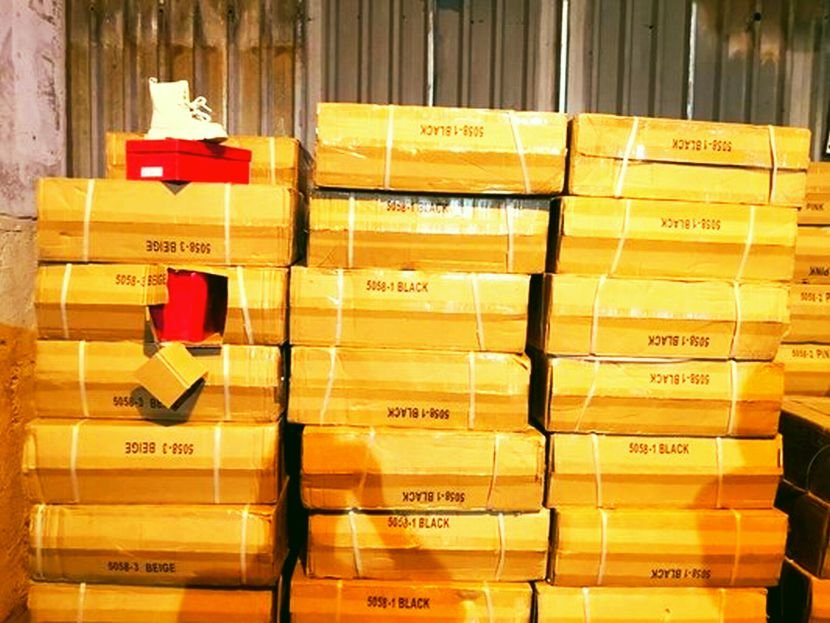 1 тон стоки менте са открити в складове в София и Божурище