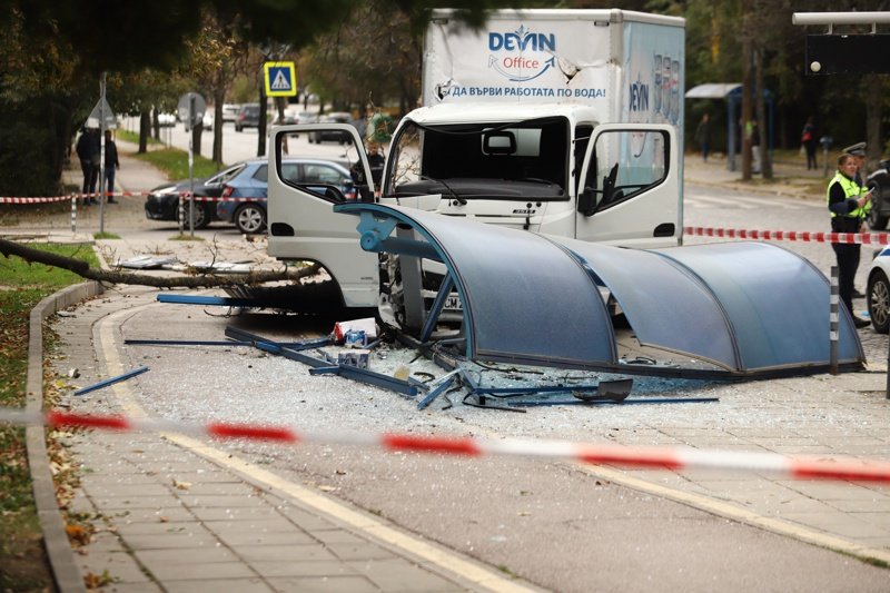 Шофьорът на камиона, прегазил 19-годишно момиче в София, е привлечен