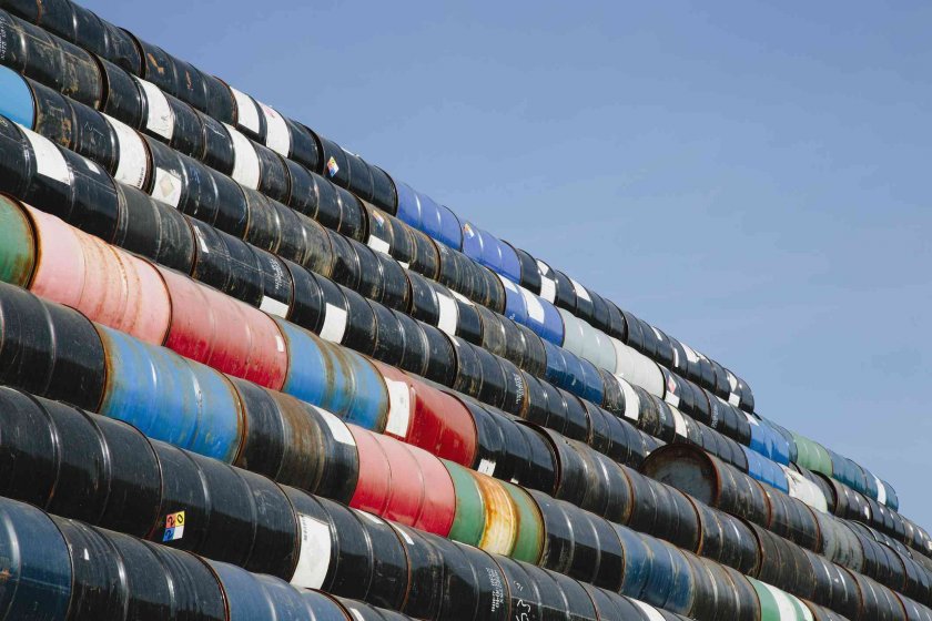 САЩ се очаква да освободят 15 милиона барела петрол от