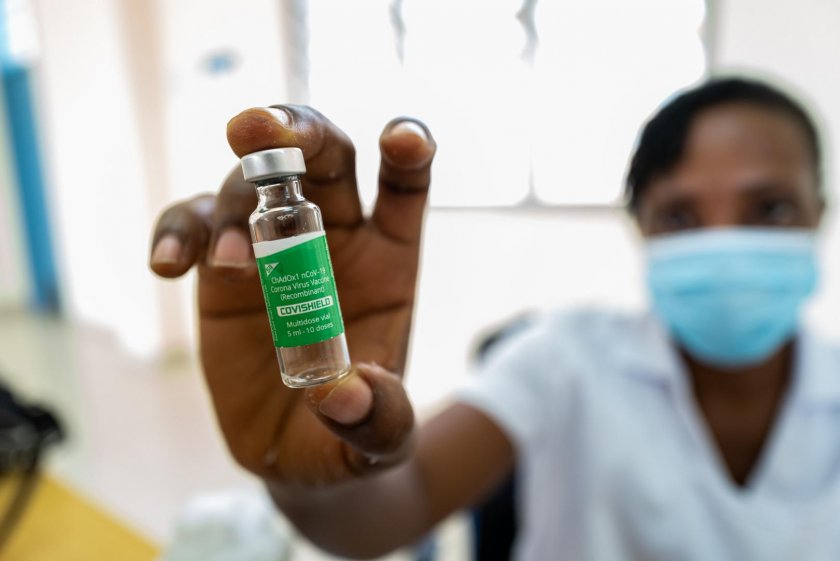 Индия унищожи 100 млн. дози ваксини срещу COVID