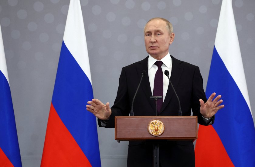 Президентът на Русия Владимир Путин подписа указ, съгласно който в четирите нови