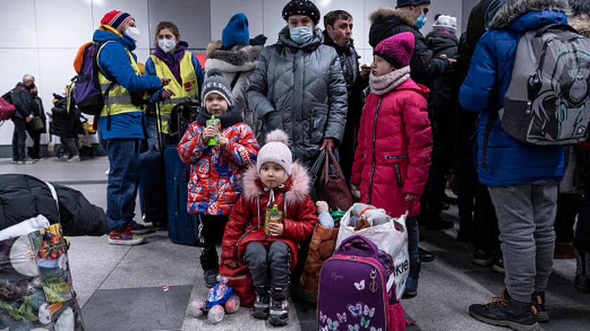 Украйна помоли бежанците да не се връщат тази зима