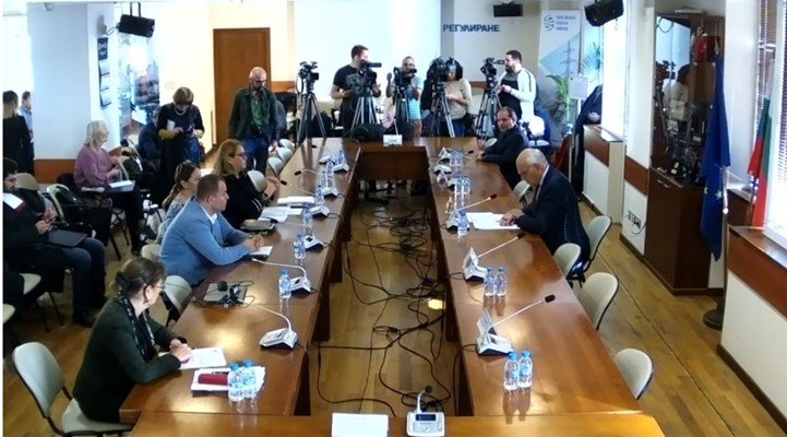 КЕВР решава за евтиния газ (НА ЖИВО)