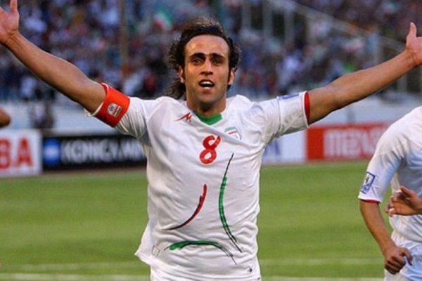 Иранският режим посегна на футболна легенда