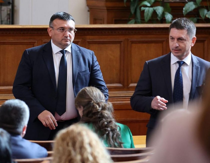 Шефът на полицията в Кюстендил изгърмя заради спявки с гербаджии