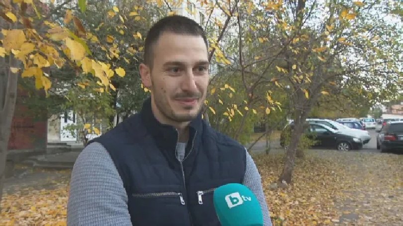 Мъж пропадна в отворена шахта в София