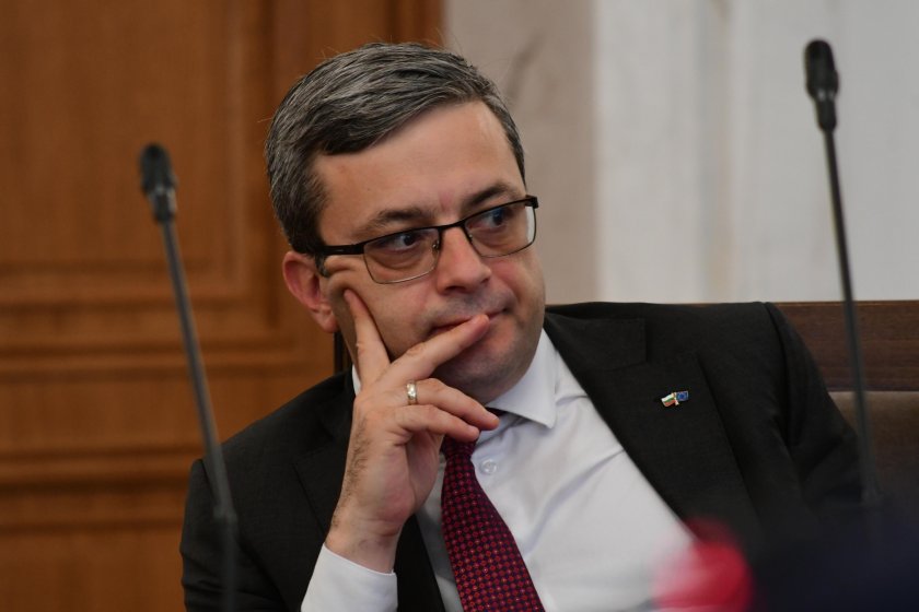 Биков: Ще подкрепим антикорупционните закони на ПП и ДБ