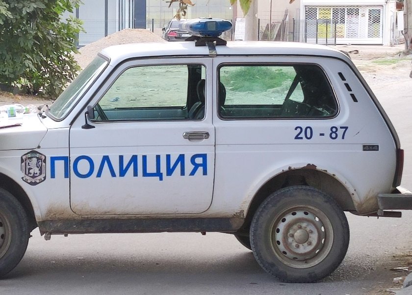 Полицаи от Карлово заловиха 7 бежанци от марокански произход