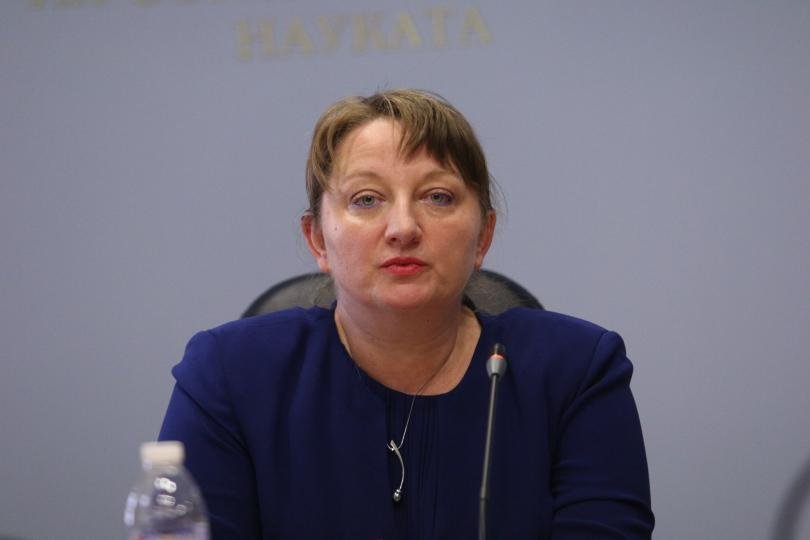 Сачева: Няма проблем да подкрепим втори мандат, ако се провали първият