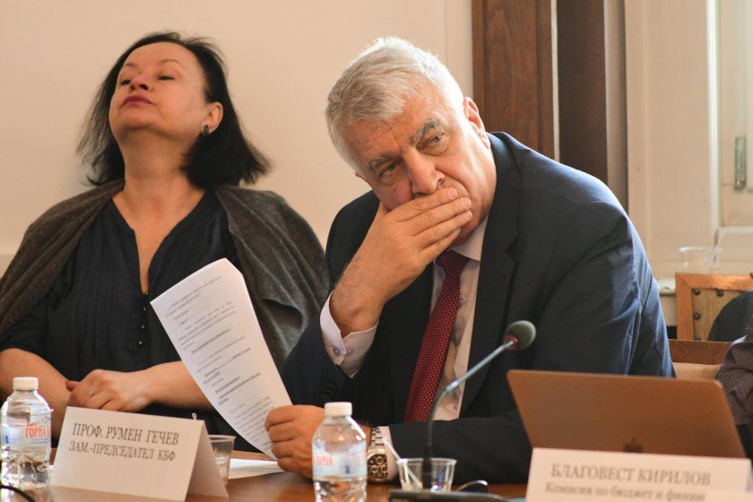 Румен Гечев към ПП: Не се сърдете за хартиената бюлетина!
