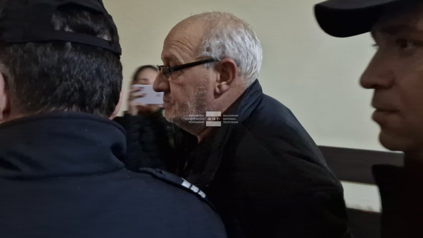 Убиецът на 14-годишния Иван от Бузовград остава в ареста
