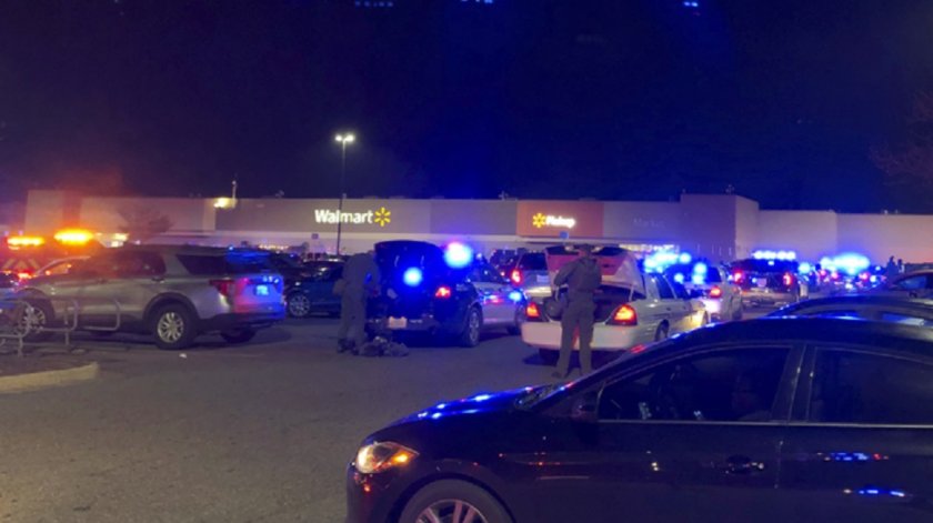 Въоръжен с огнестрелно оръжие мъж откри огън в супермаркет от