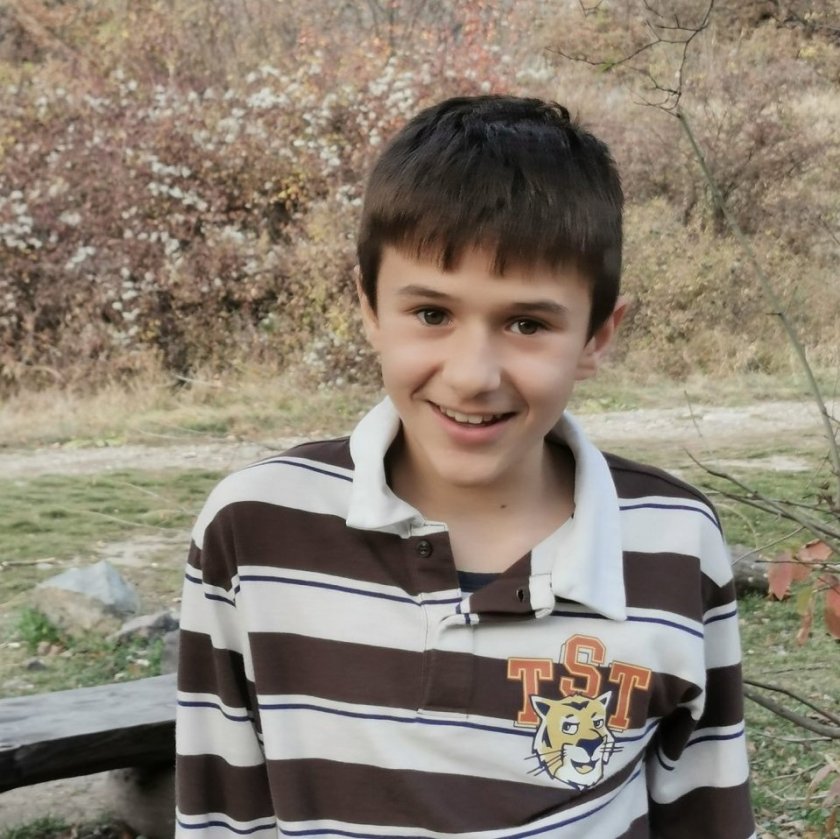 Състоянието на 12-годишния Александър, намерен след девет дни издирване, е