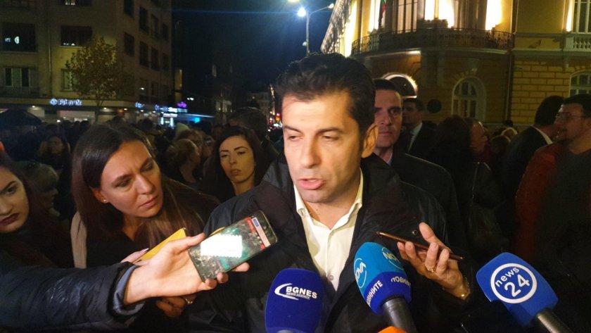 Кирил Петков смята, че президентът трябва да наложи вето, ако