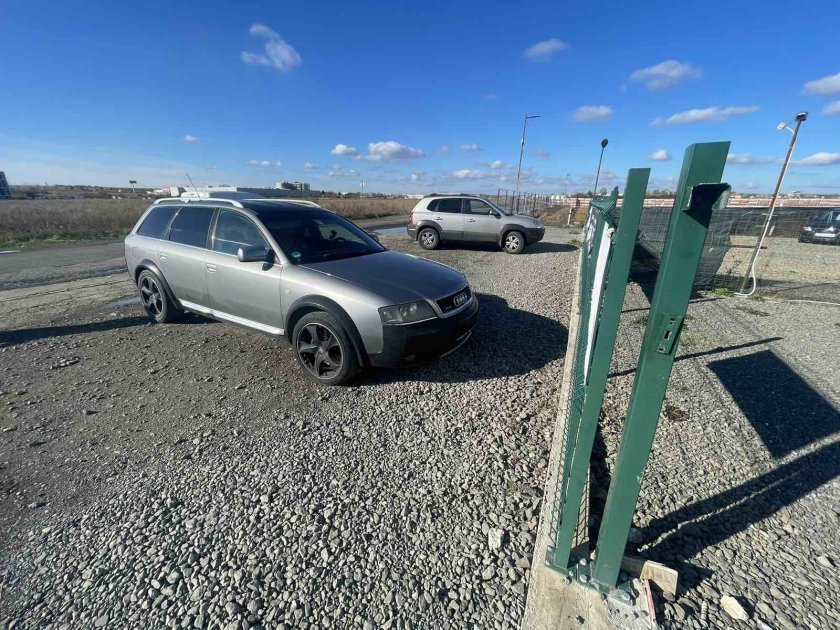 Дрогиран молдовец дрифтирал на паркинг на автокъща в Бургас (СНИМКА)