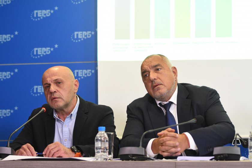 Борисов: Няма да се откажем от хартиената бюлетина