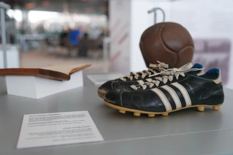 Изложба, представяща историята на футбола в Катар, отвори врати в