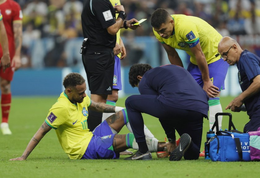 Играчите на Бразилия страдат: Неймар е незаменим