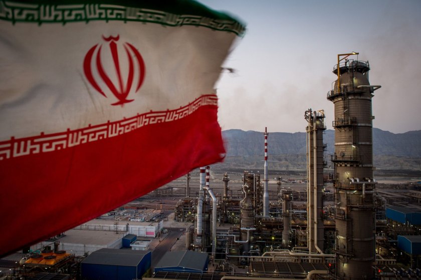 Иран ще строи нова ядрена централа