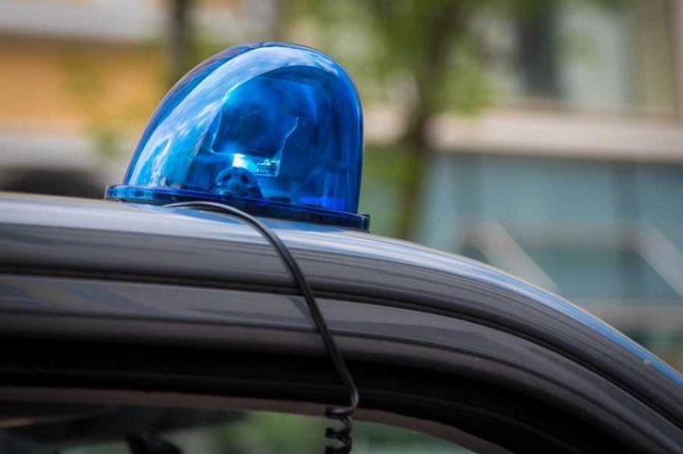Бандит фучи с полицейска лампа в Павликени