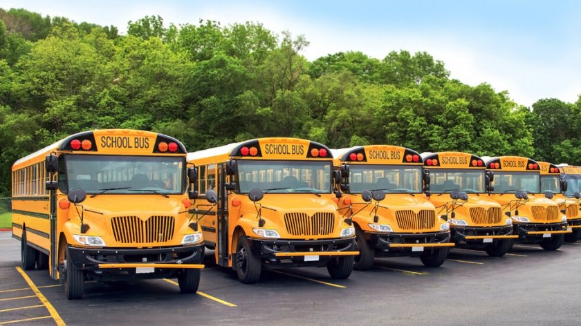 Правителството отпуска 44 млн. лева за нови училищни автобуси