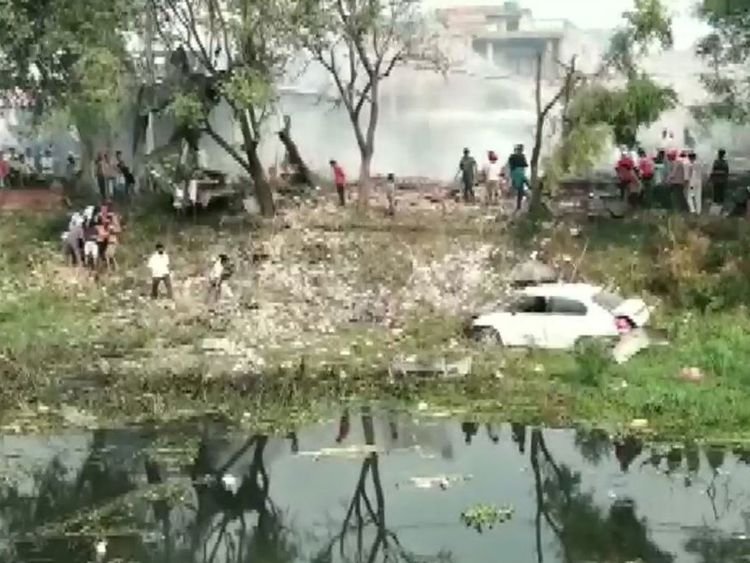 Взрив в завод в Индия уби 16 души