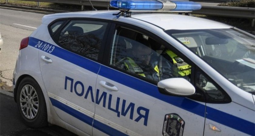 Полицията тараши Враца