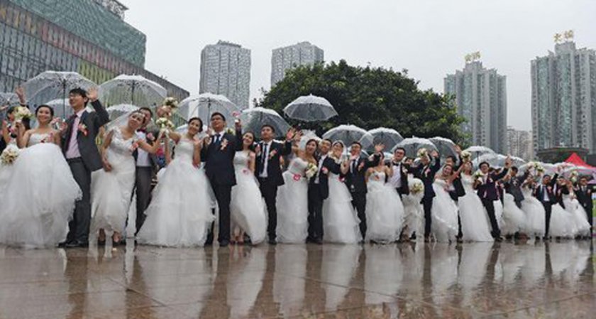 99 двойки сключиха брак едновременно в Малайзия