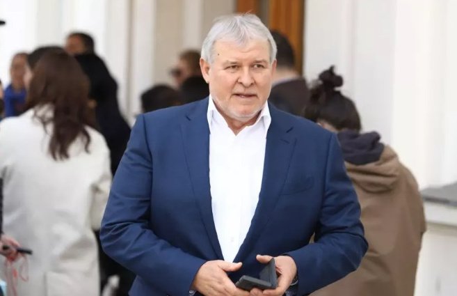 Най-старата дясна партия СДС достигна Христовата възраст – 33 години.