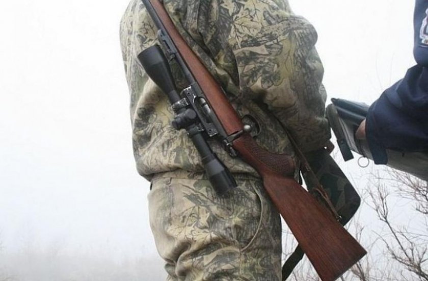 Ловец е загинал при ловен излет край Кюстендил, съобщава Фокус“.