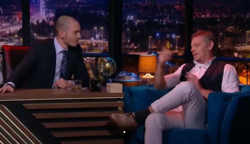 Битата от неназован русокос колега от сериала Откраднат живот актриса