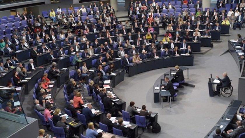 Бундестагът ще обсъди предполагаемия план за държавен преврат