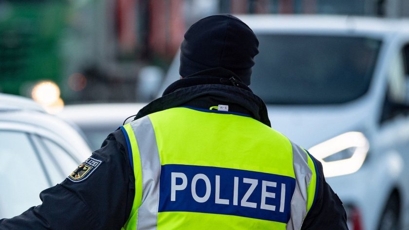 Нападателят от Дрезден почина след ареста