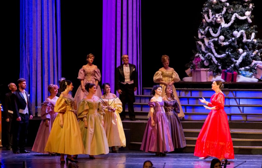 Новогодишен оперетен бал при принц Орловски представя най-доброто от световната