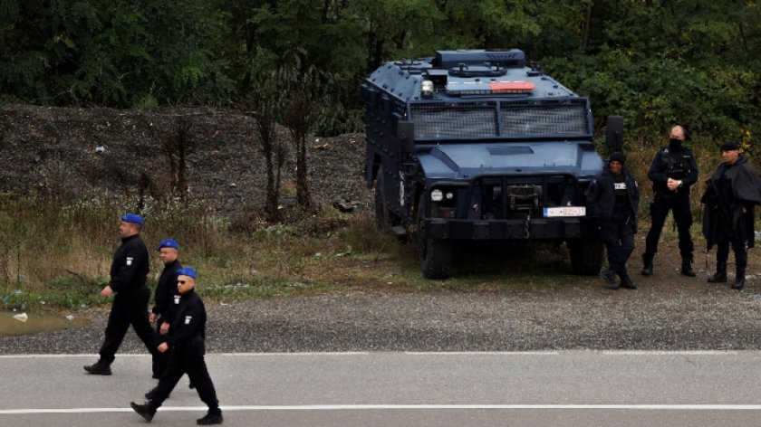 Напрежение на Ярине, полиция тушира конфликта между сърбите на косовска територия