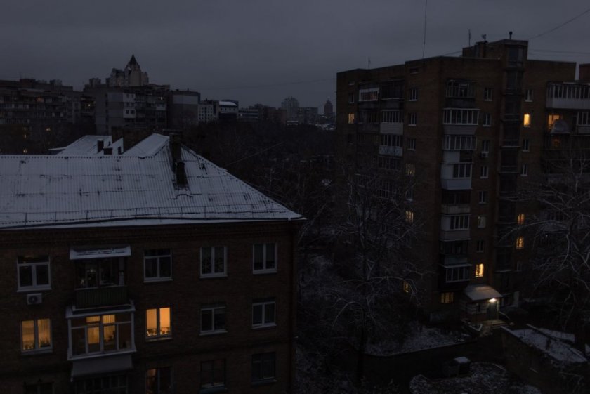 Киев се справи с удара, жителите няма да стоят на студено тази вечер