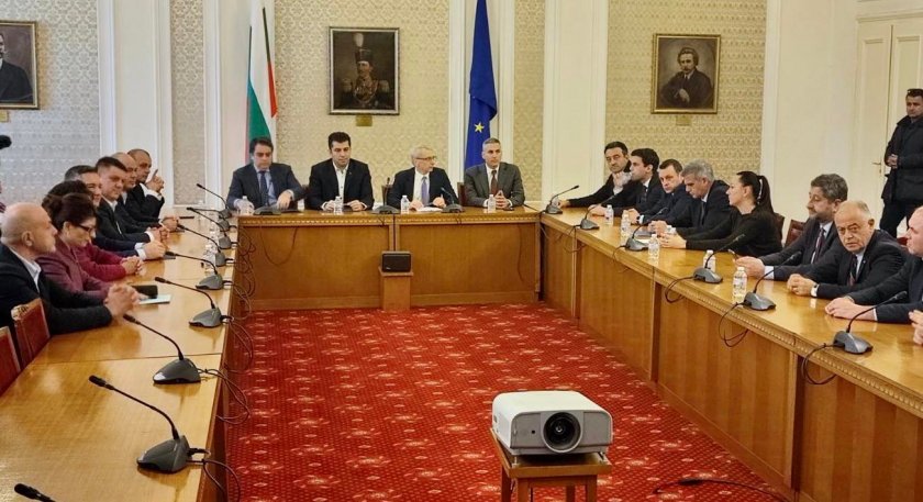 Проектопремиерът на Продължаваме промяната - акад. Николай Денков се среща