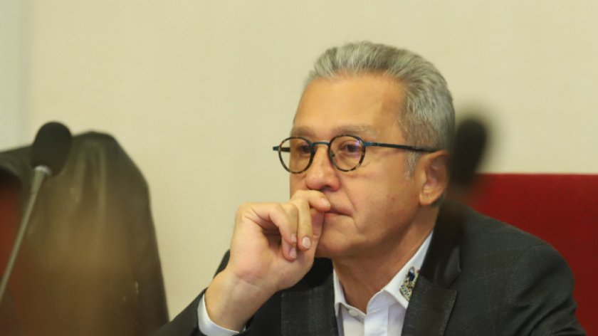 Данчо Цонев: Партиите си стоят в изкопаните от тях окопи