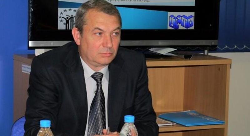 Областният управител Иван Петков, който нападна 2 деца в село