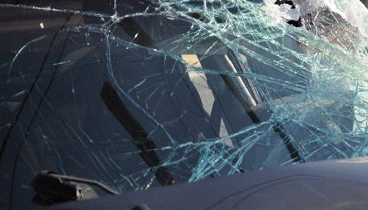 Мъж е пострадал при катастрофа в Добричко, съобщиха от полицията.Сигнал е получен около 09:20 часа